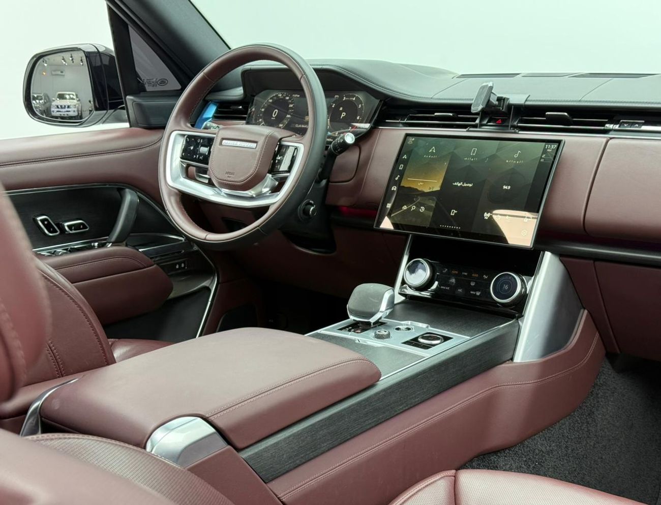 Land Rover Range Rover 2023 Range Rover HSE P530, 2027 RR Warranty, 2028 RR Service Pack, Full RR Service History, GCC