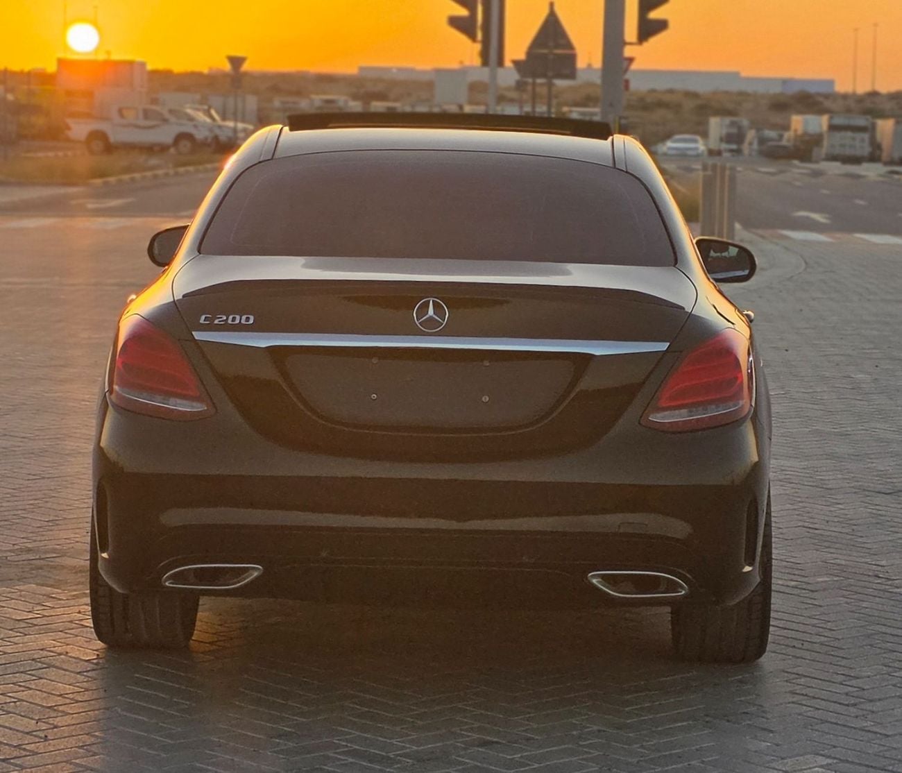 Mercedes Benz C300 STD (NON GCC)