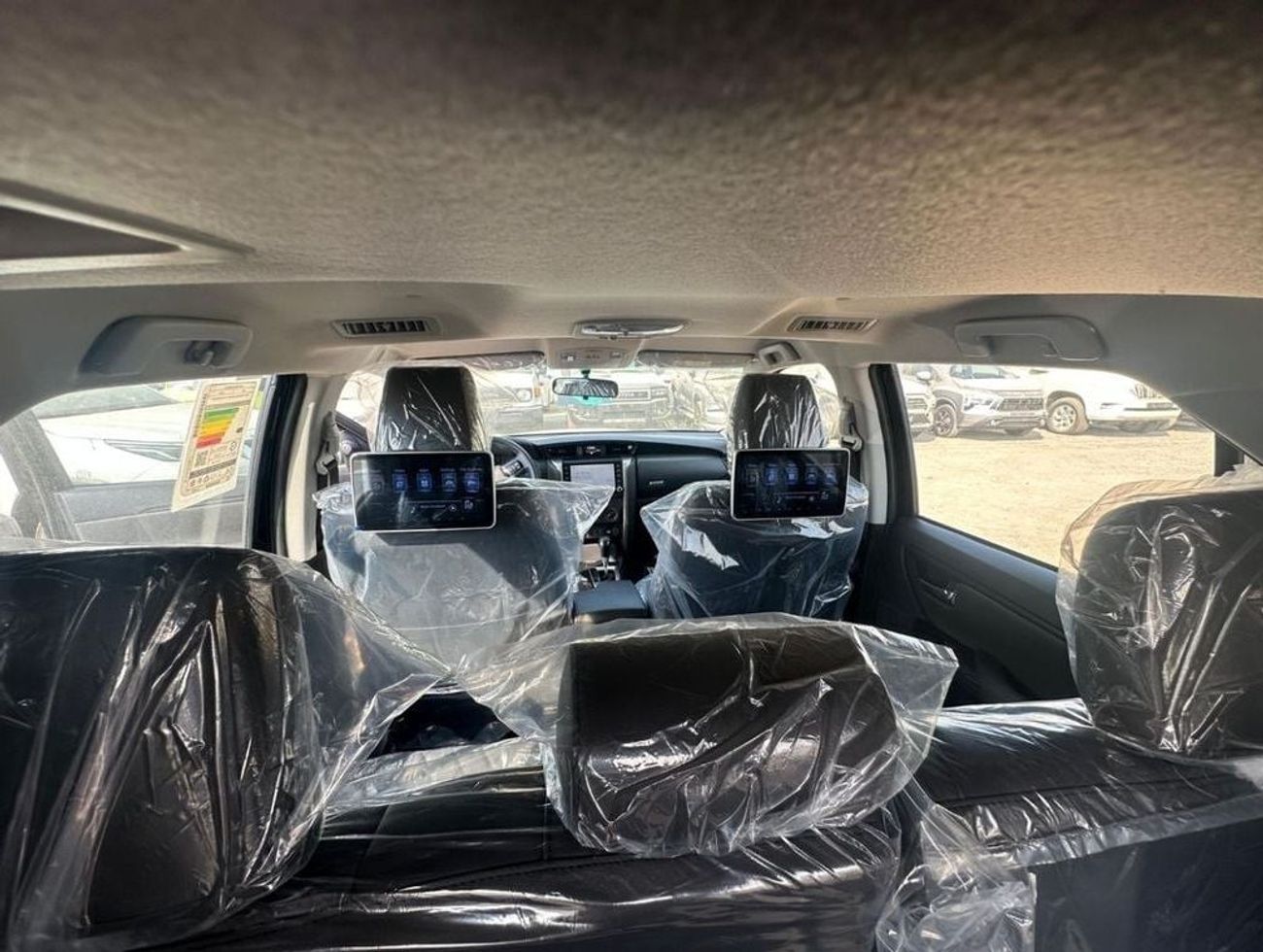 تويوتا فورتونر 2.7L VX 4WD Petrol