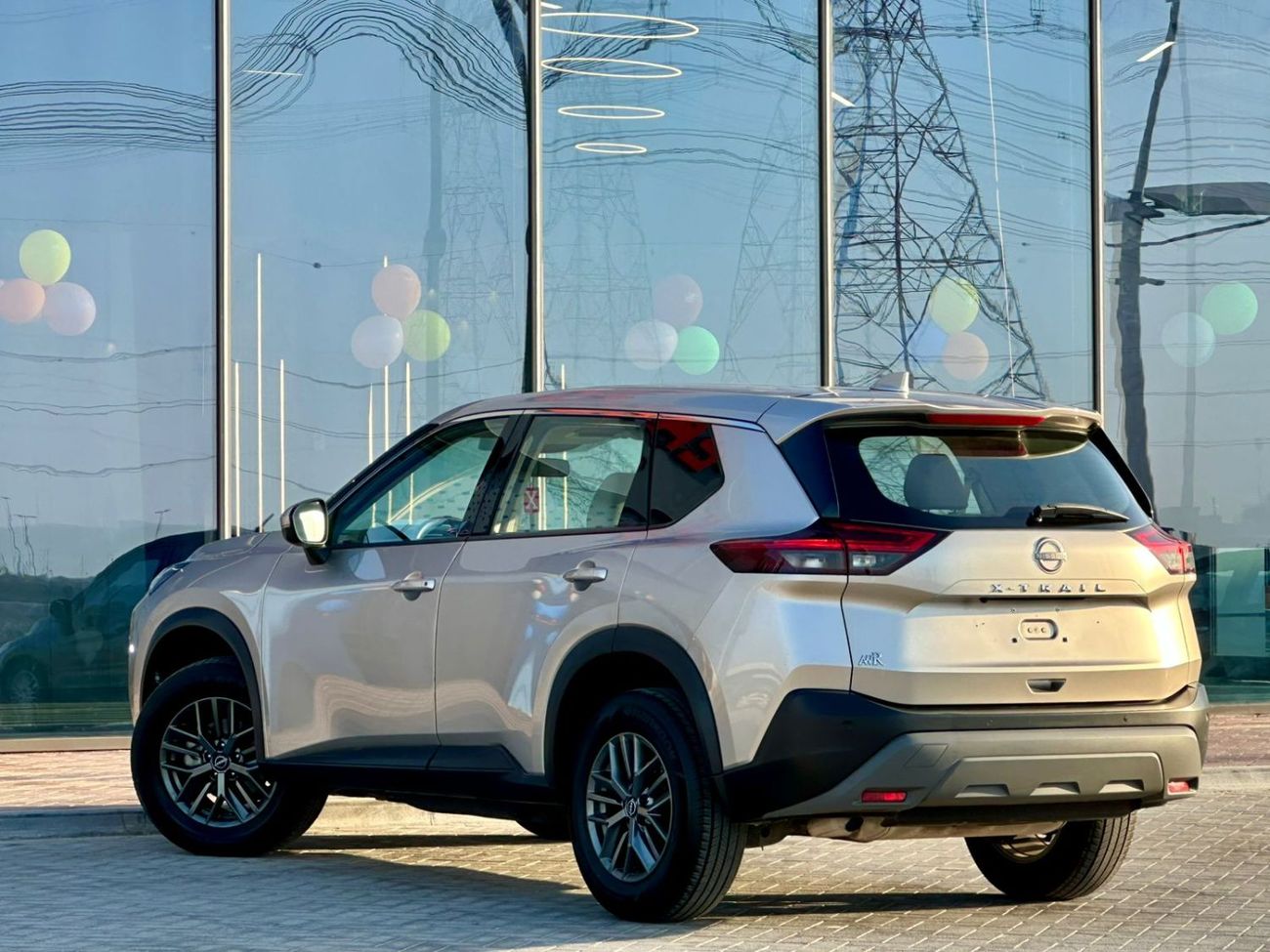 نيسان إكس تريل S 2WD (5-Seater)