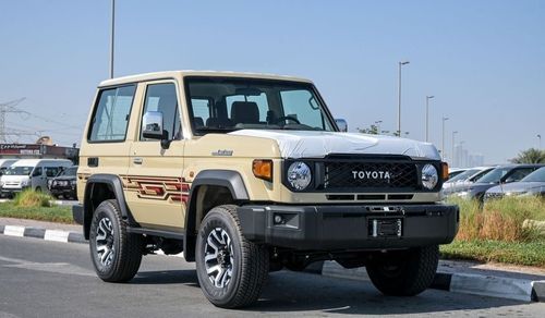 Toyota Land Cruiser 70 TOYOTA LC 71 HARDTOP 4.0L -SWB - AT - AG4004A1WD