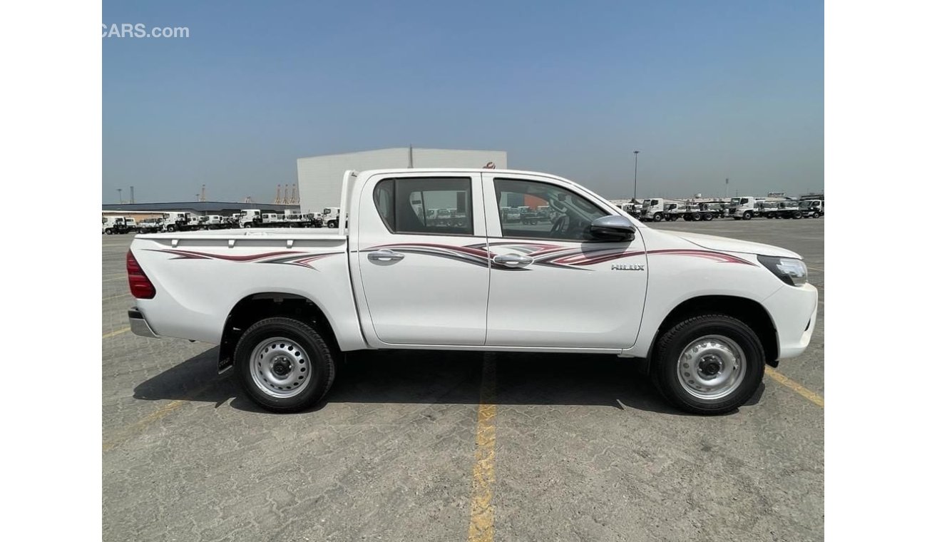 تويوتا هيلوكس 2023 TOYOTA HILUX 2.4L MT DIESEL MID OPTION