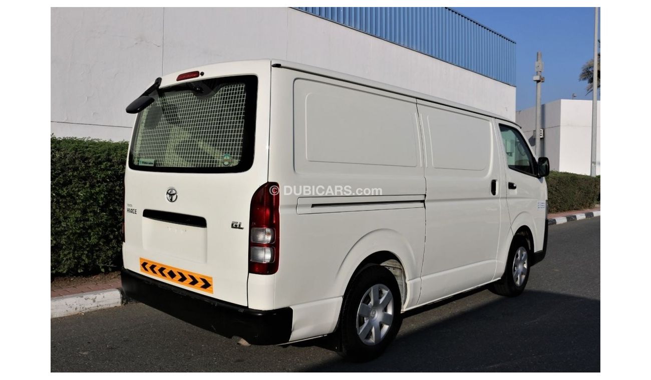Toyota Hiace GL - Standard Roof TOYOTA HIAC  DELIVERY 2017 PETROL