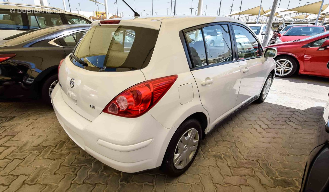 Nissan Tiida 1.8