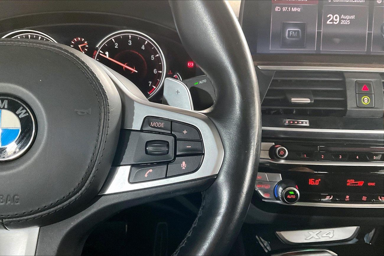 BMW X4 xDrive 30i M Sport | National Day Celebration | Guaranteed Warranty | 0 Down Payment