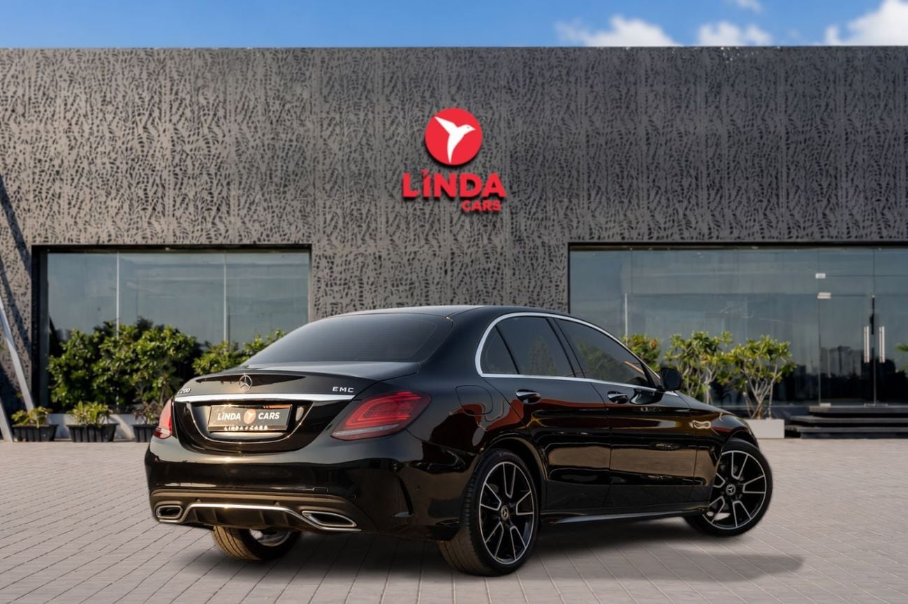 مرسيدس بنز C 200 STD