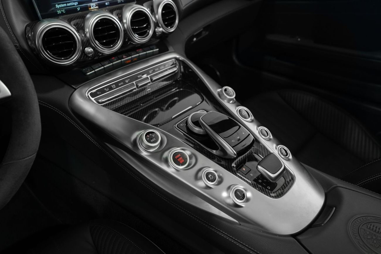 Mercedes-Benz AMG GT S Roadster