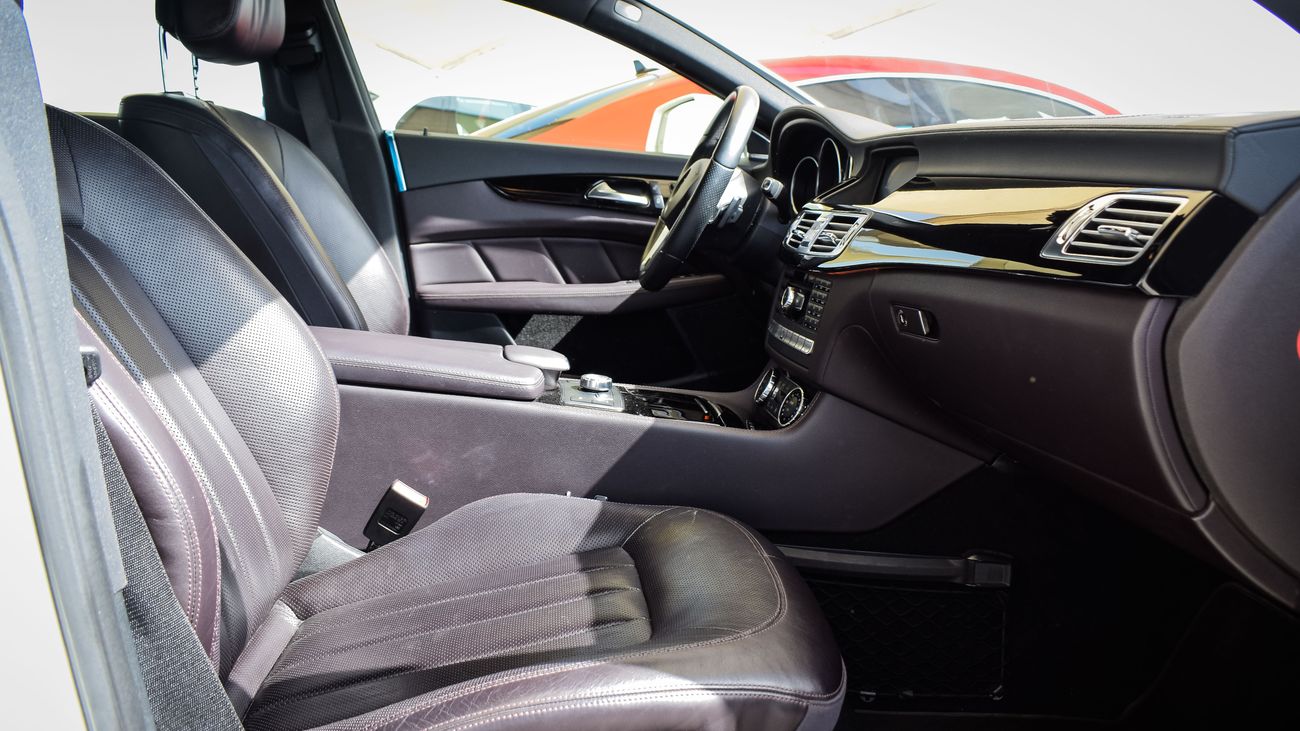 Mercedes-Benz CLS 500