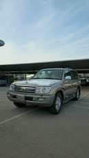 تويوتا لاند كروزر GXR GCC only 30900 KM