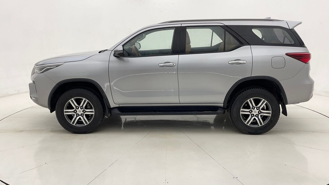 تويوتا فورتونر EXR 2.7 | بدون دفعة مقدمة | اختبار القيادة في المنزل