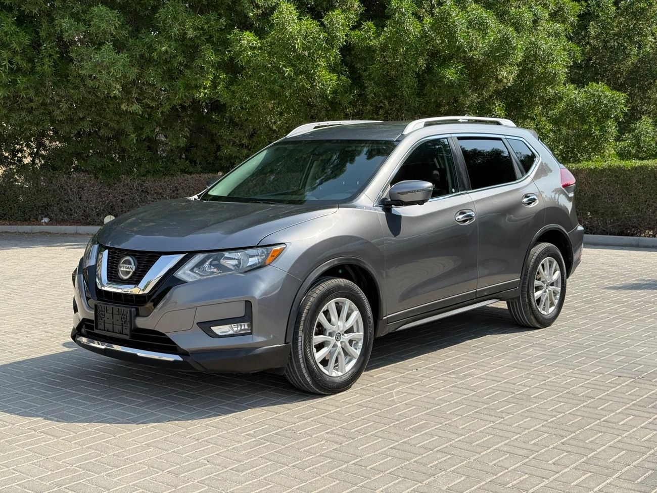 نيسان روج Nissan Rogue 2018 SV V4 Full automatic