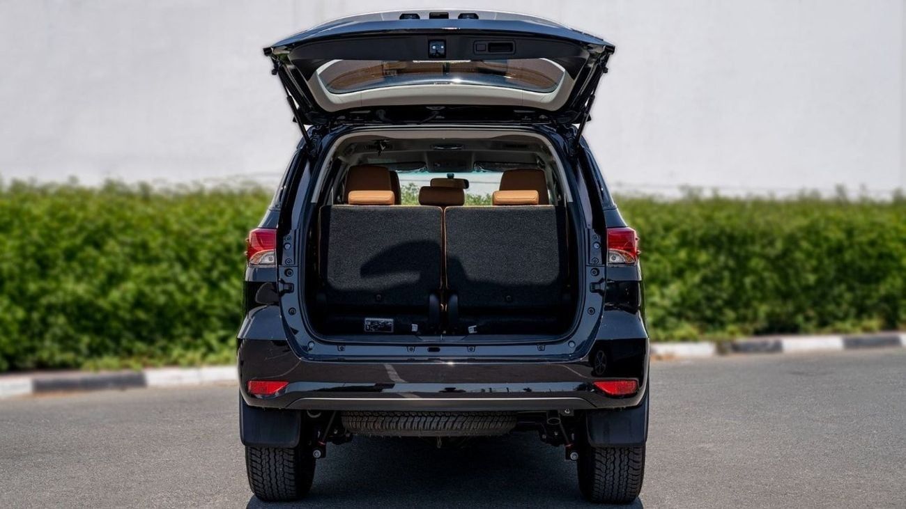 تويوتا فورتونر TOYOTA FORTUNER 2.7 PETROL 4X2 2025