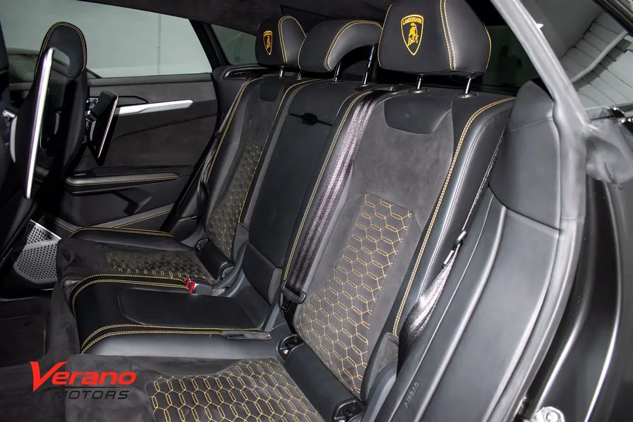 Lamborghini Urus | Original Mansory | Full Options | Warranty Service Contract