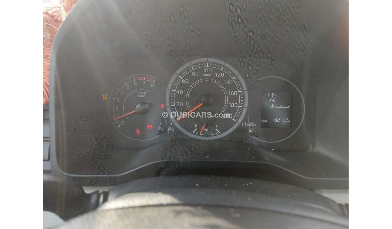 تويوتا هاياس 3.5L HIGH ROOF PETROL 13 SEATER MANUAL TRANSMISSION