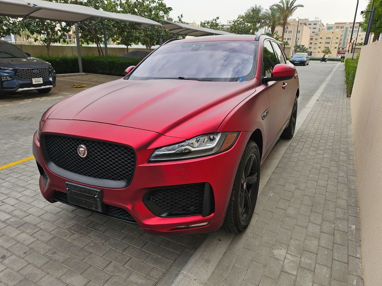 Jaguar F Pace