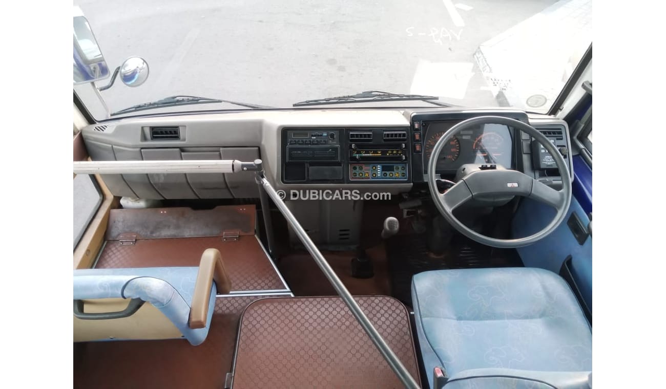 ميتسوبيشي روزا MITSUBISHI ROSA BUS RIGHT HAND DRIVE (PM1064)