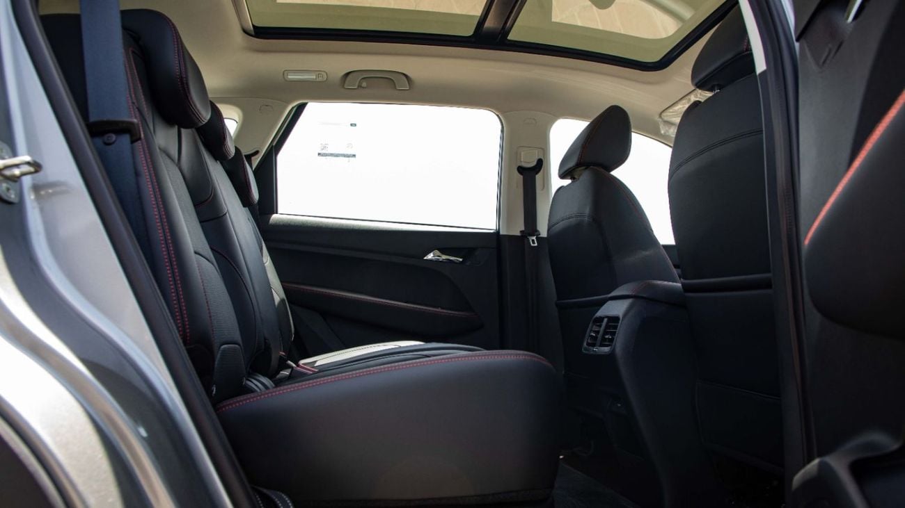 Chevrolet Captiva Premier 1.5L FWD | 7-Seater | 2025 | For Local Registration +10%