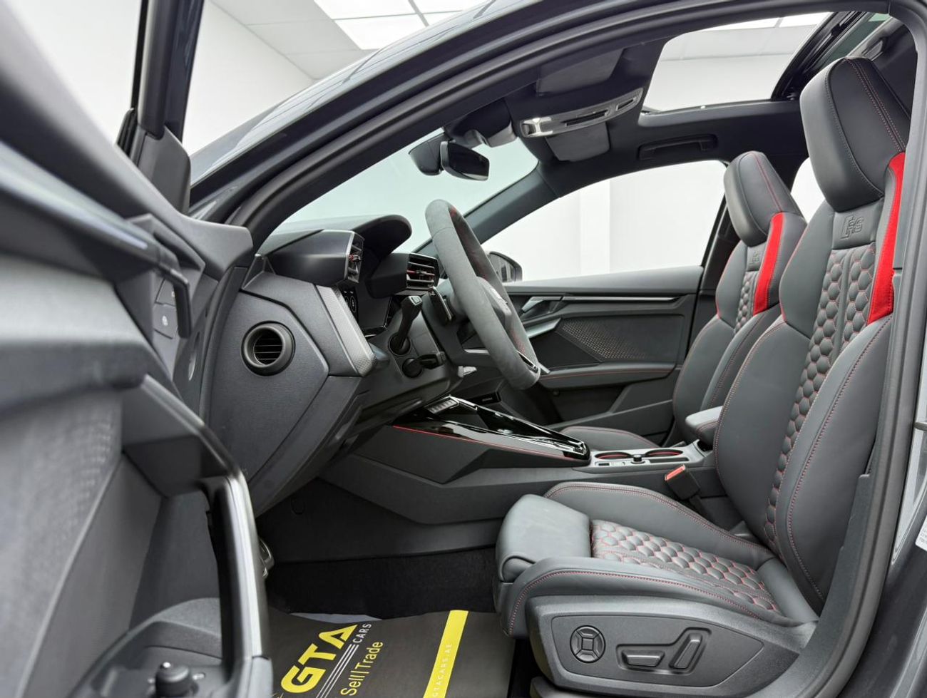 أودي RS3 2026 Audi RS3 Quattro ,Agency Warranty+Service Contract+Full Service History ,GCC