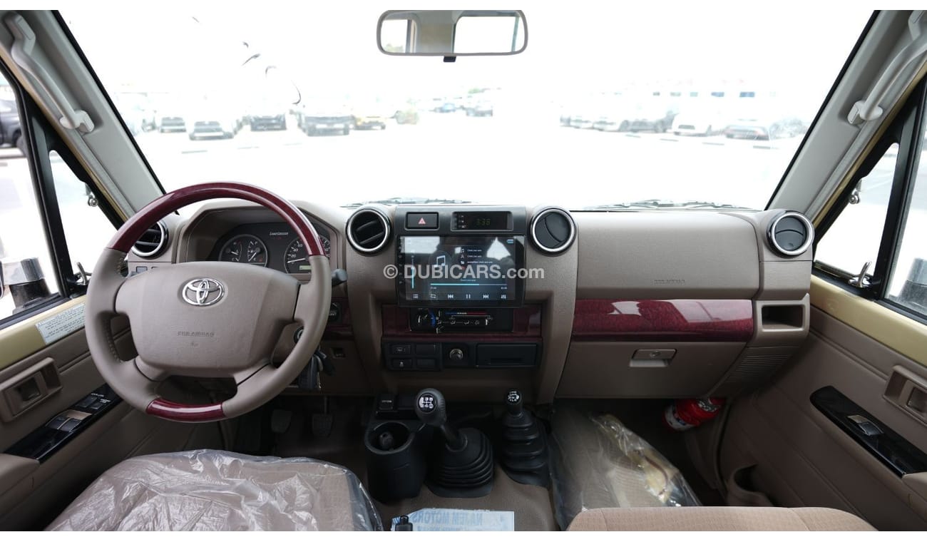 Toyota Land Cruiser 70 LC 71HARD TOP V6 4.0L PETROL  - 2 DOORS - 2022 - كبسوله ربع ونش ودفلوك