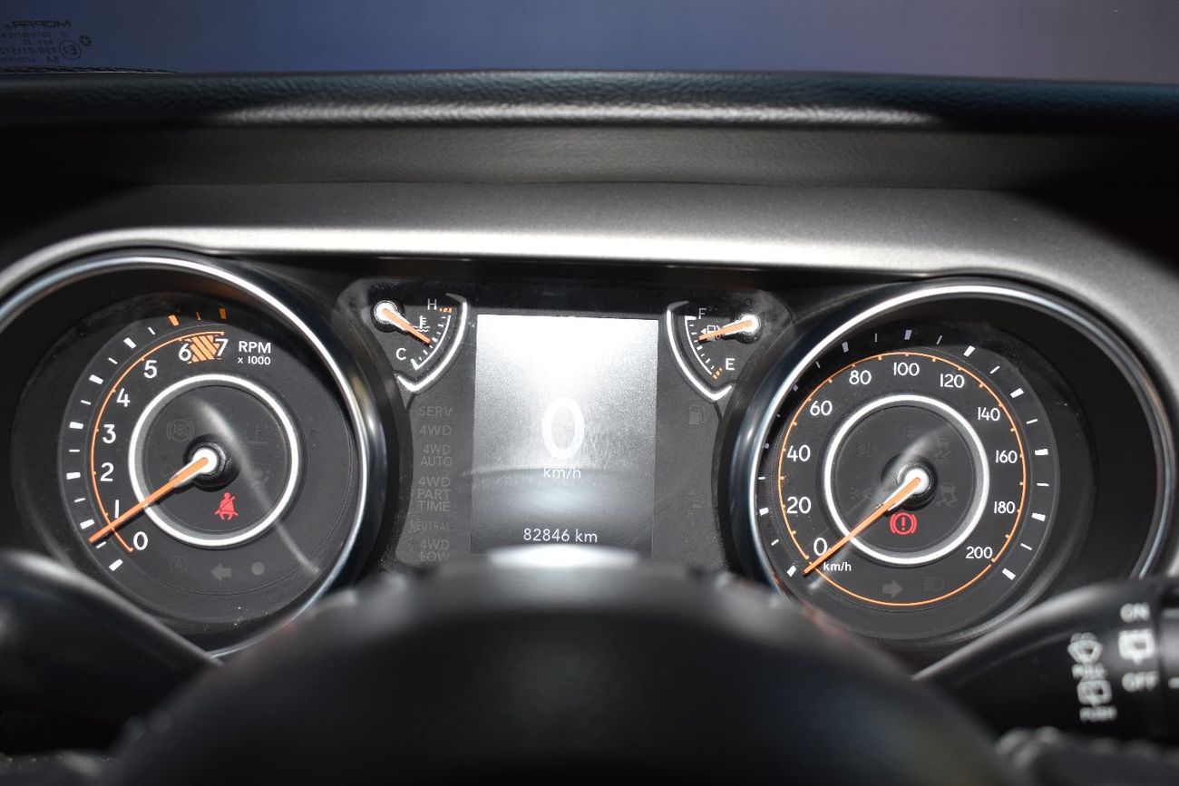 جيب رانجلر Unlimited Sport 3.6L A/T