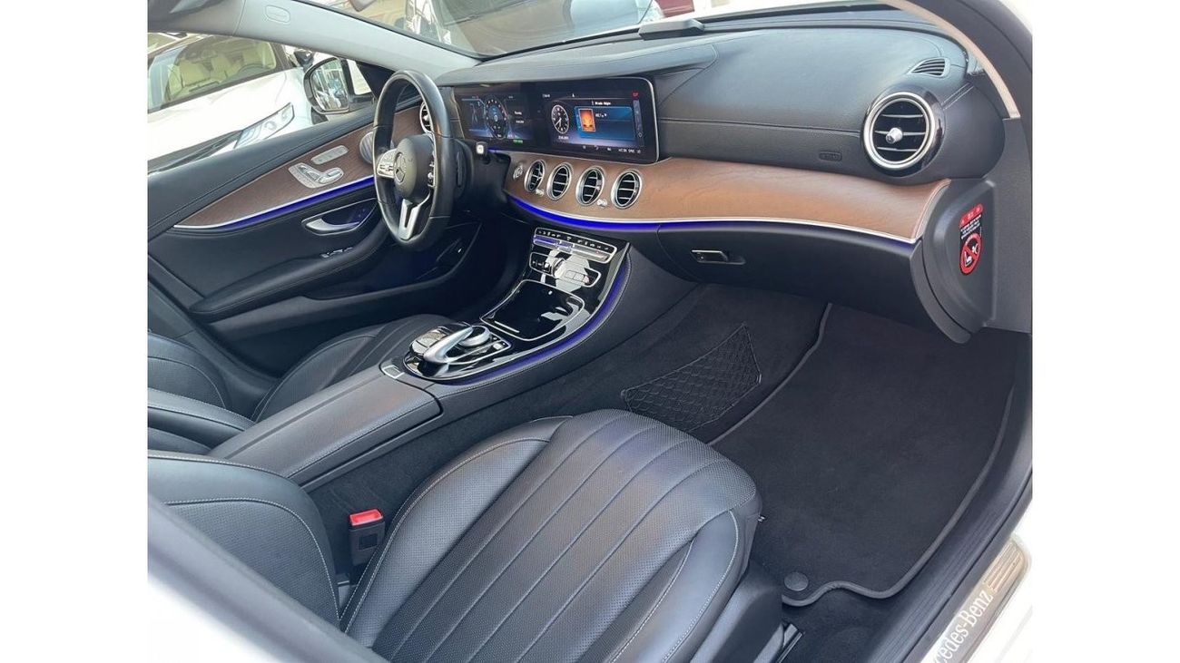 مرسيدس بنز E300 AMG AMG