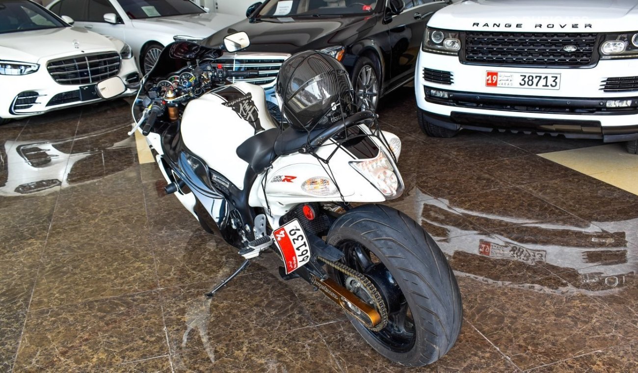 سوزوكي جي اس اكس 1300 آر Suzuki Hayabusa bike