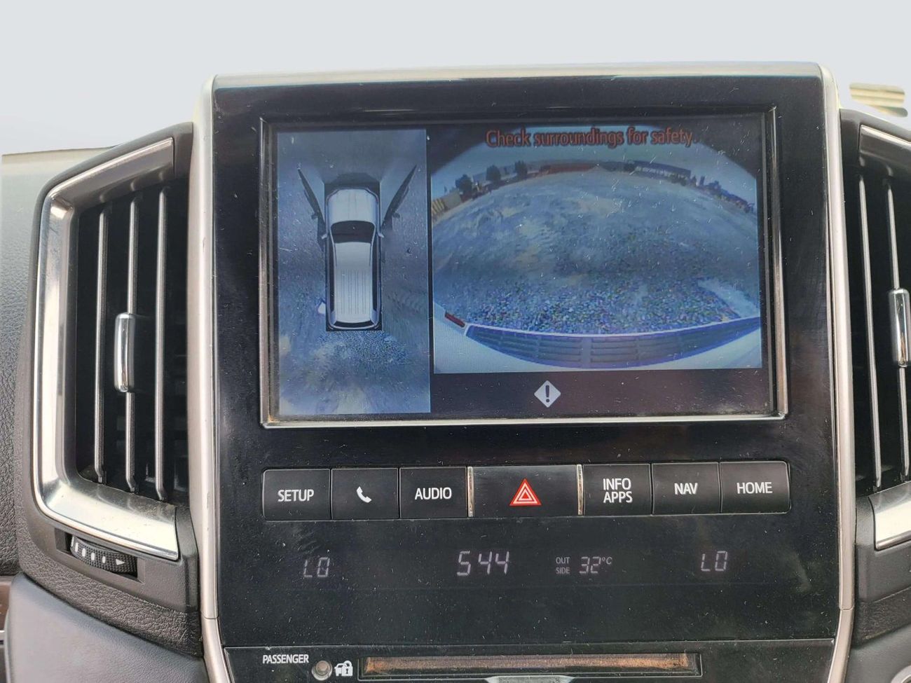 تويوتا لاند كروزر Diesel 4.5L V8 Right Hand Drive (Export Only)