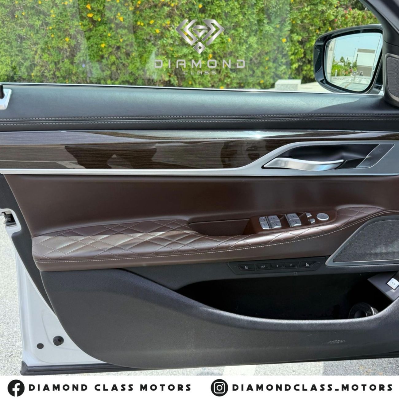 بي أم دبليو 740Li Luxury 3.0L (335 HP)