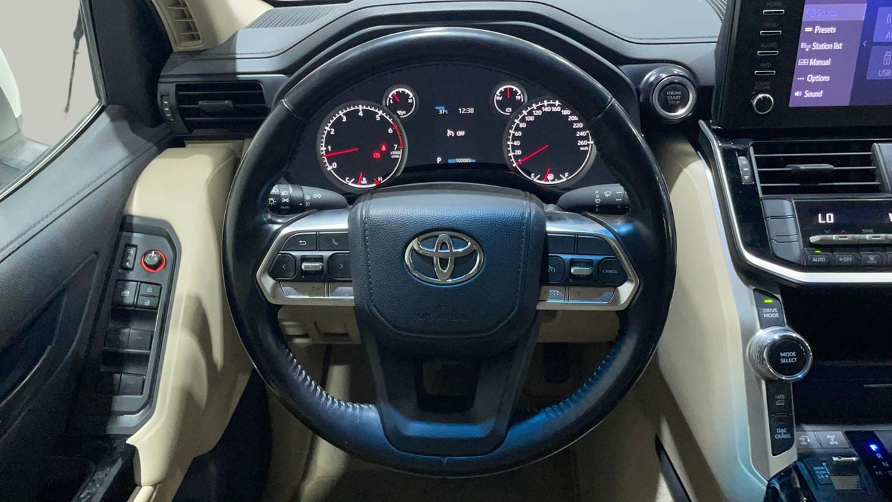 Toyota Land Cruiser BLACK EDITION, миниатюра 9