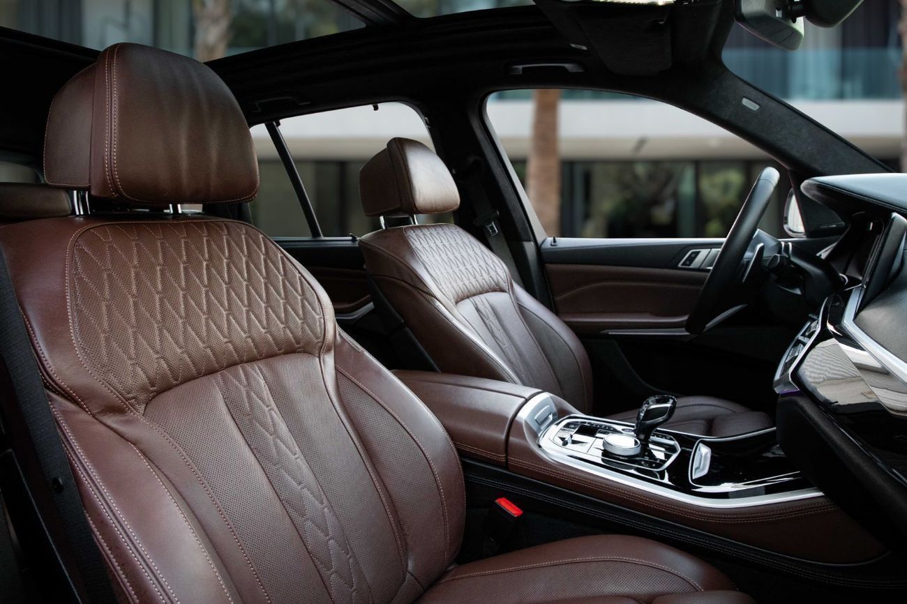 BMW X5 M50I M KIT | 3,310 P.M | 0% Downpayment | AGENCY MAINTAINED!