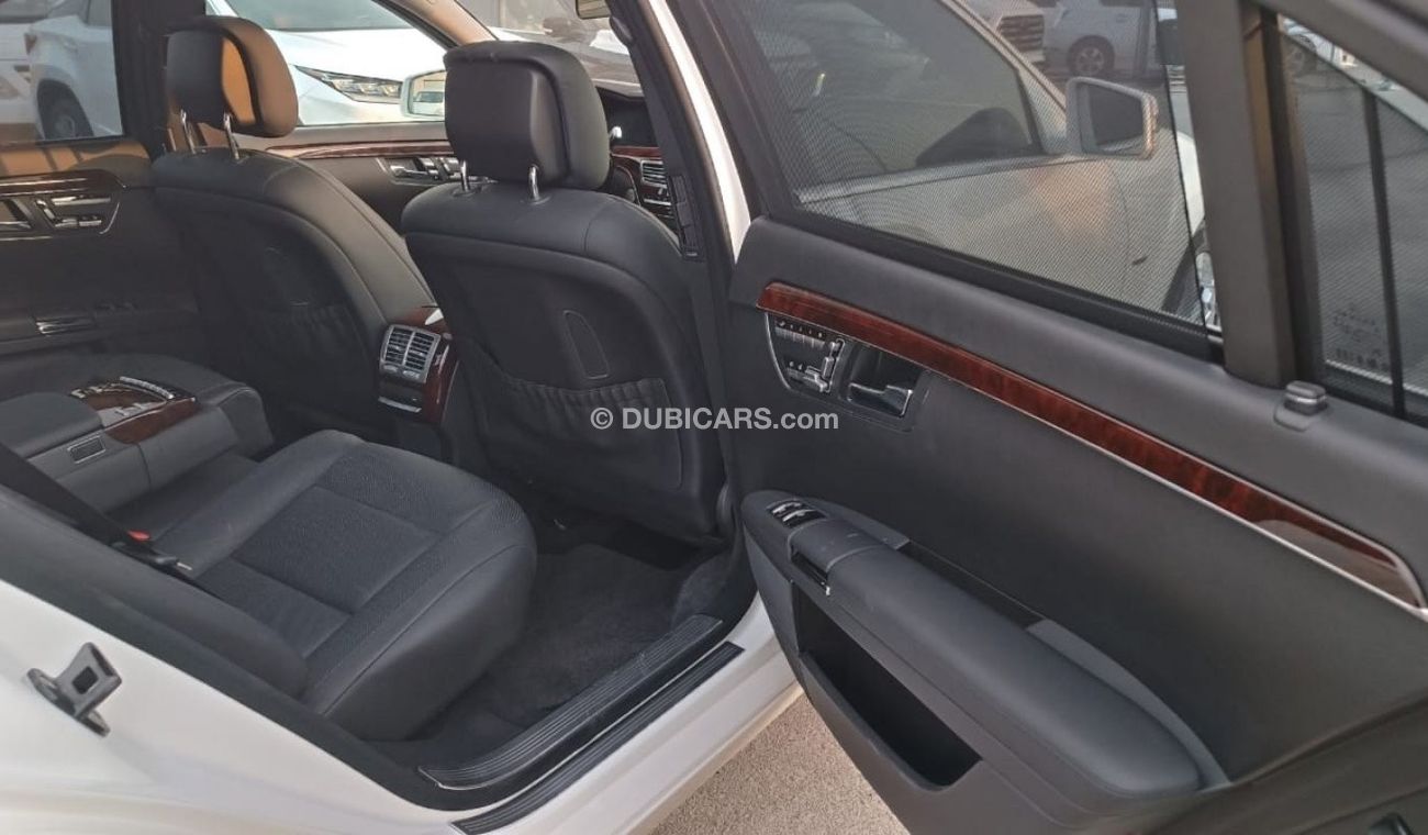 مرسيدس بنز S 400 3.5L Hybrid 2009MY