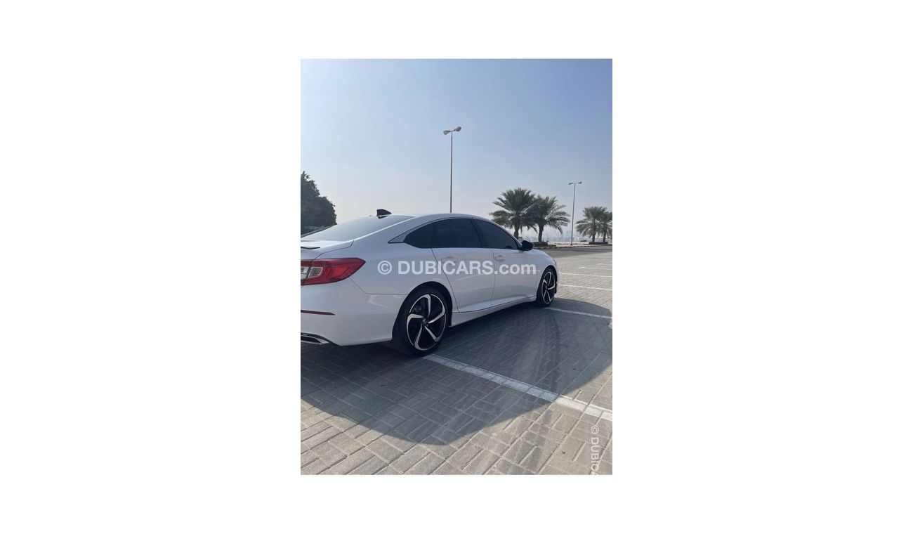 هوندا أكورد SPORT