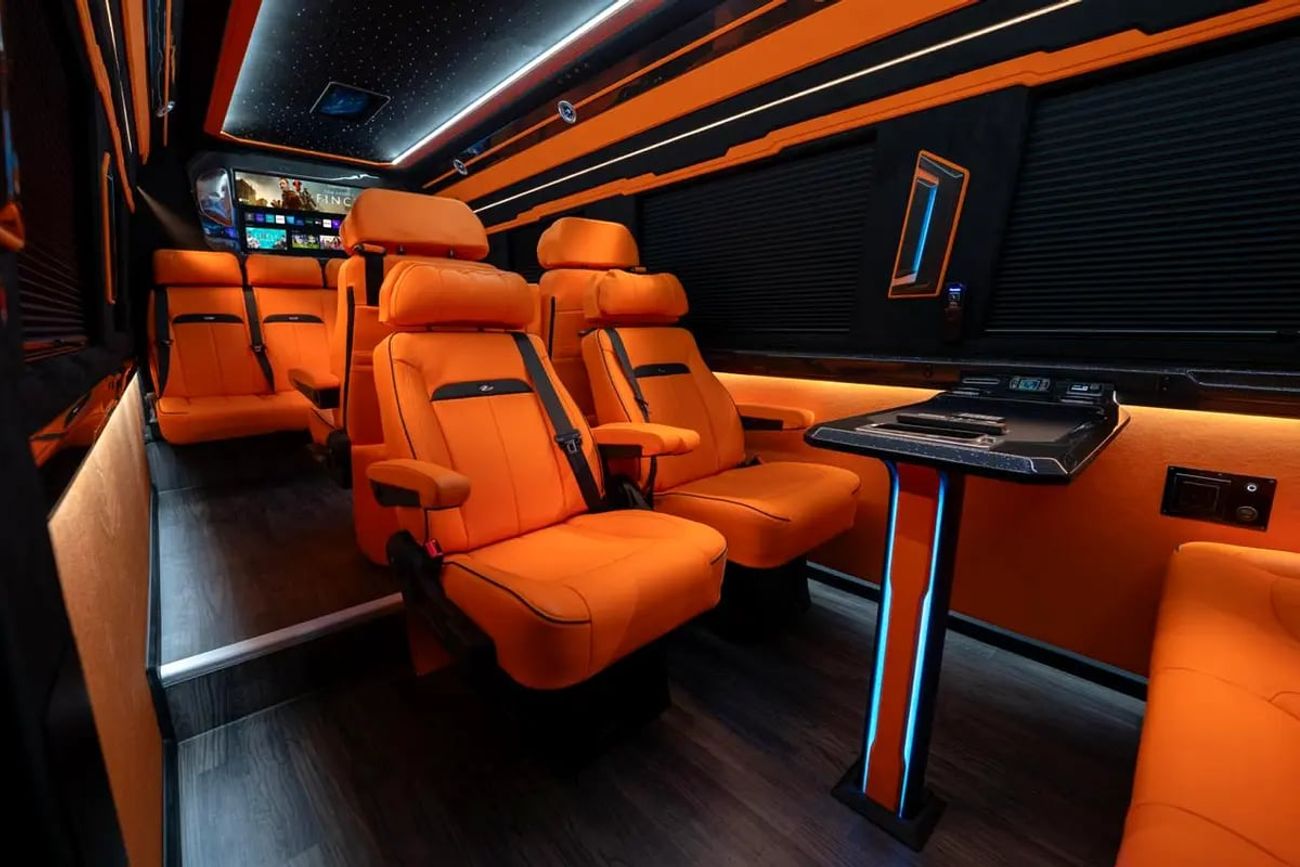 Mercedes-Benz Sprinter VIP MERCEDES with Additional AC and Air Suspension - 2 Years Warranty VLINE