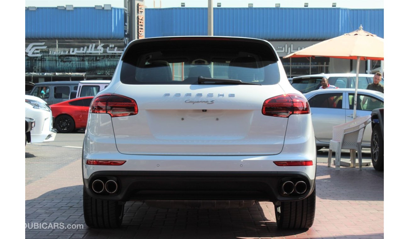 Porsche Cayenne S GCC MINT IN CONDITION