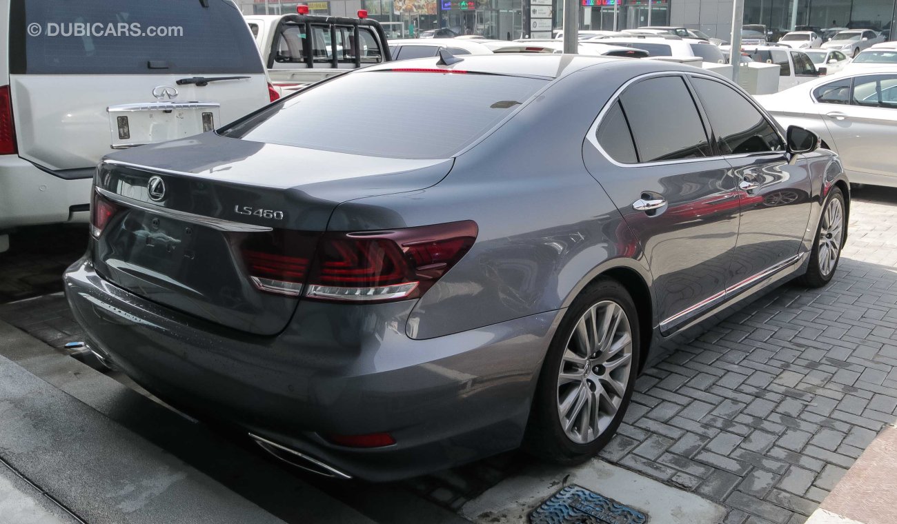 Lexus LS460