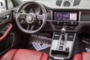 Porsche Macan STD 2023 GCC specs