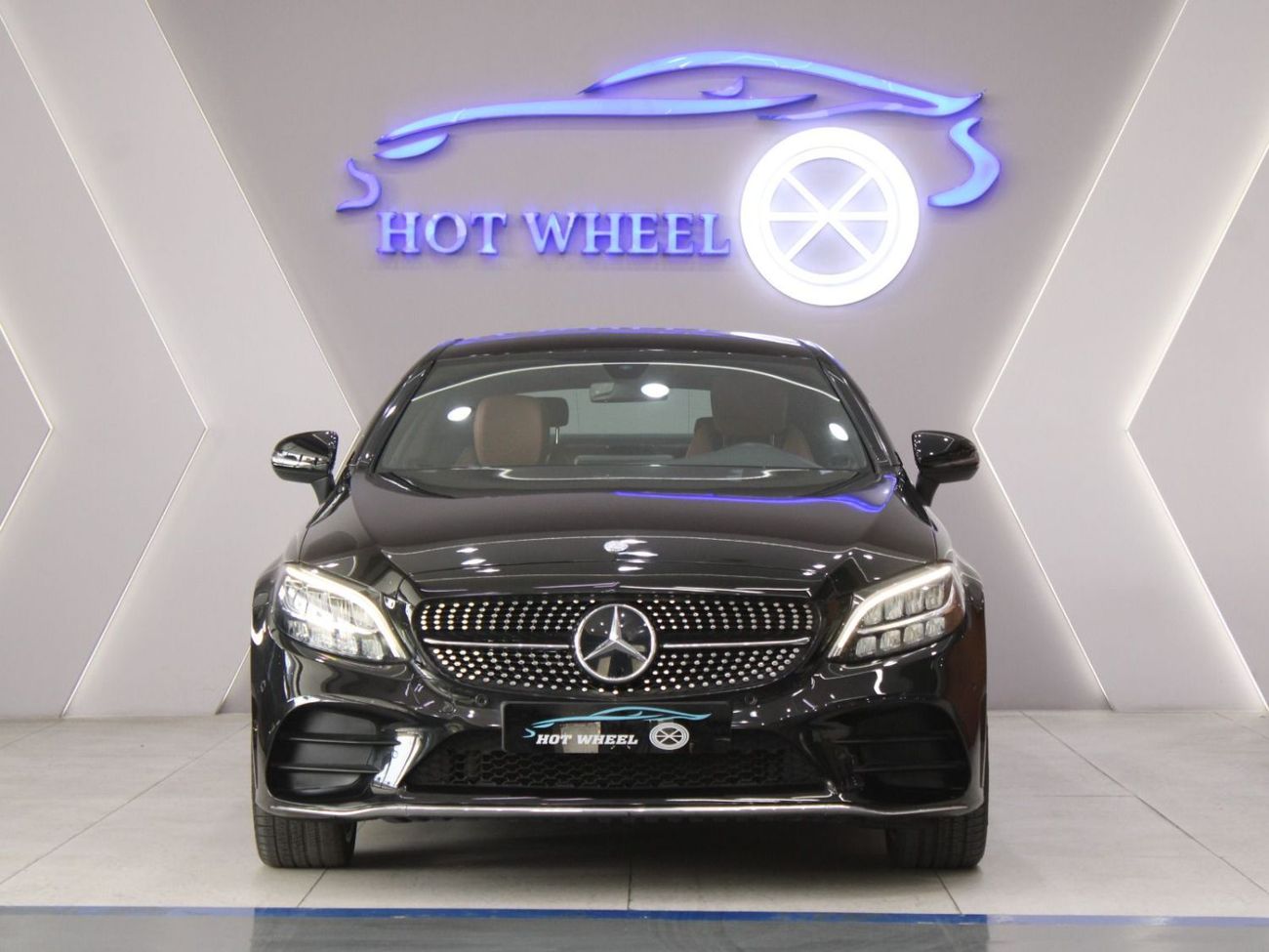 مرسيدس بنز C 200 كوبيه GCC // LOW MILEAGE