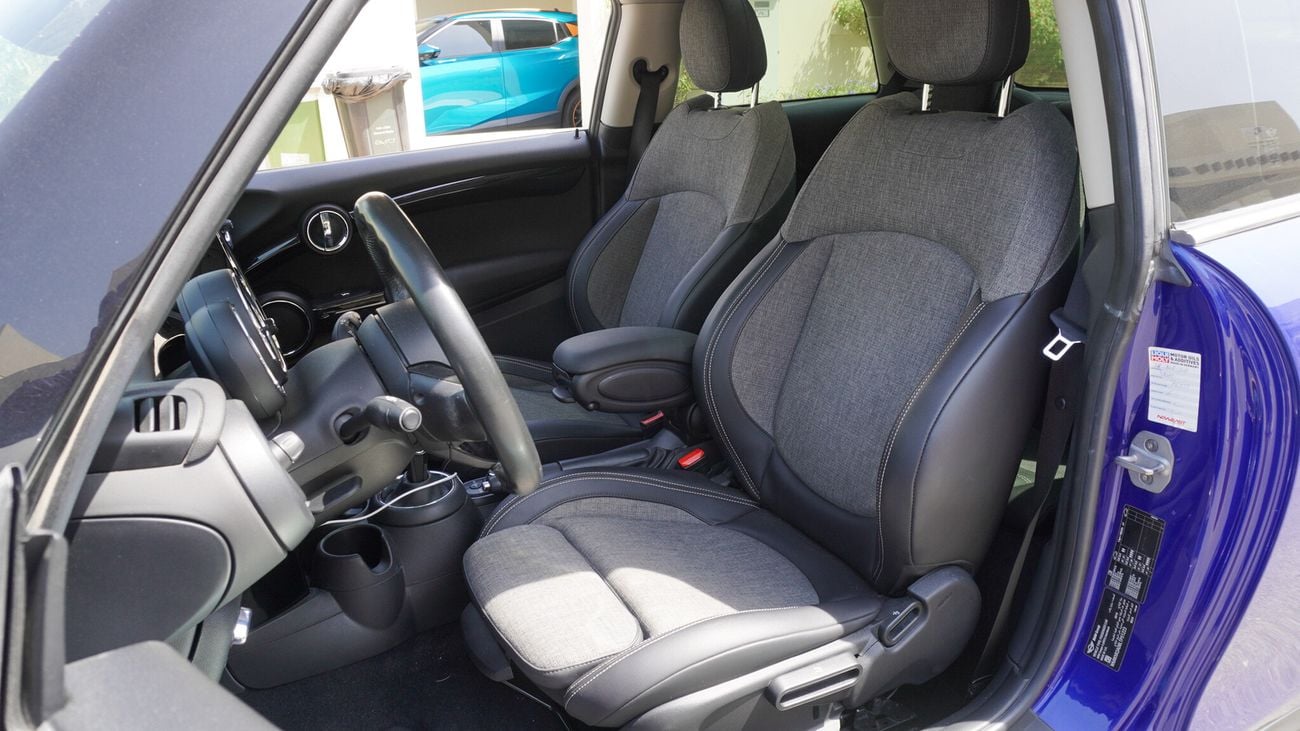 Mini Cooper Std 1.5L (4 Seater)