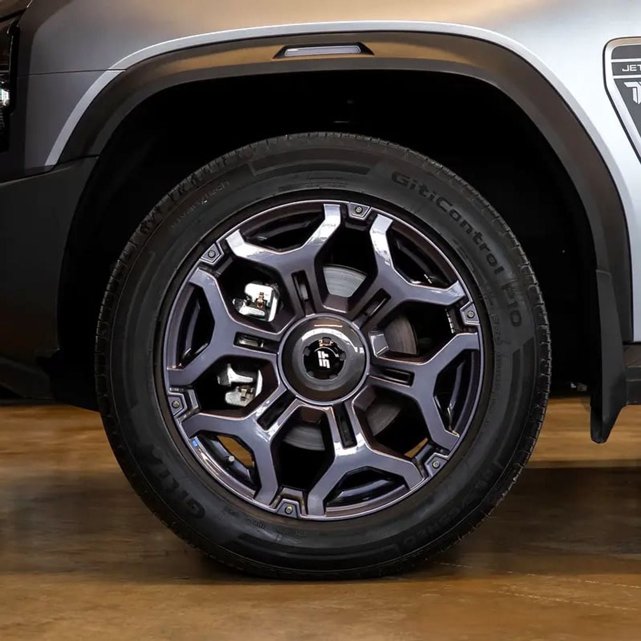 جيتور T2 Luxury 2,299 pm • 0% Downpayment • • 1 Year Warranty