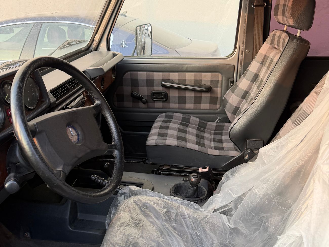 Mercedes-Benz G 230 G230