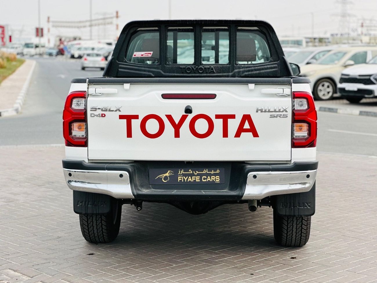 تويوتا هيلوكس S GLX 2.4L AWD A/T