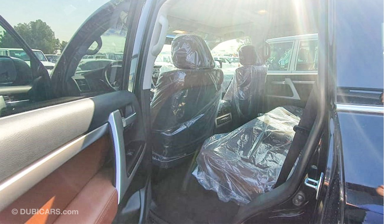 Toyota Land Cruiser 21YM VX with memory seat , 2 electric seats