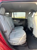 Toyota Highlander Hybrid 2.5 leather seats,push start