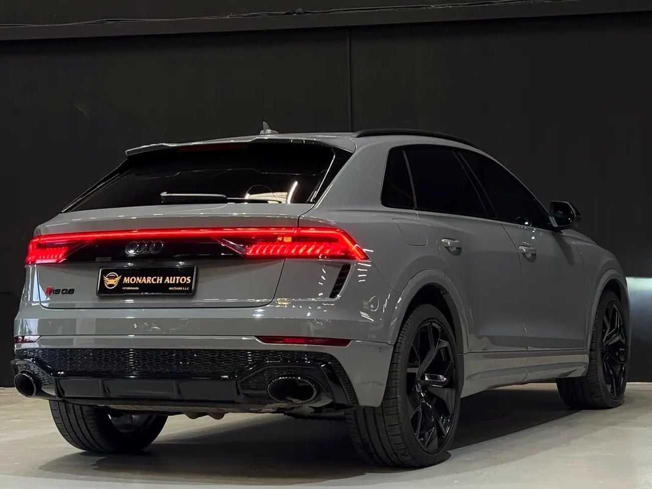 Audi RS Q8 4.0 TFSI quattro S tronic - European Specs - Pristine Condition