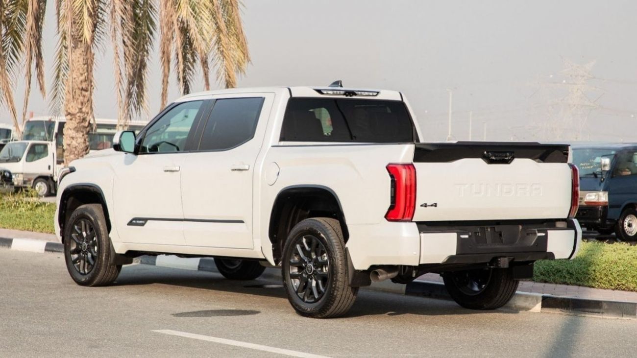 Toyota Tundra Platinum 4WD. Local Registration + 10%