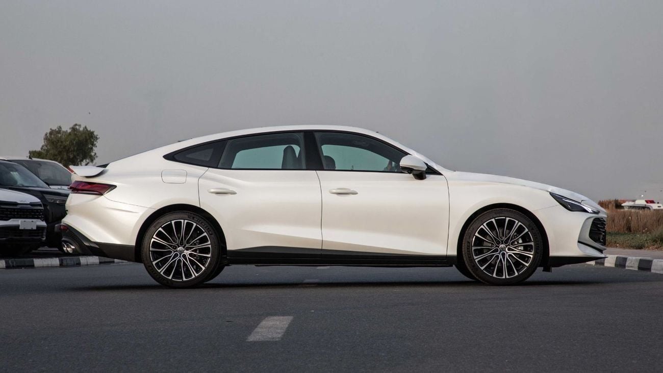 أم جي 7 1.5T DCT Elegance Sport Package with Rear Spoiler | 2025 | Coming Soon