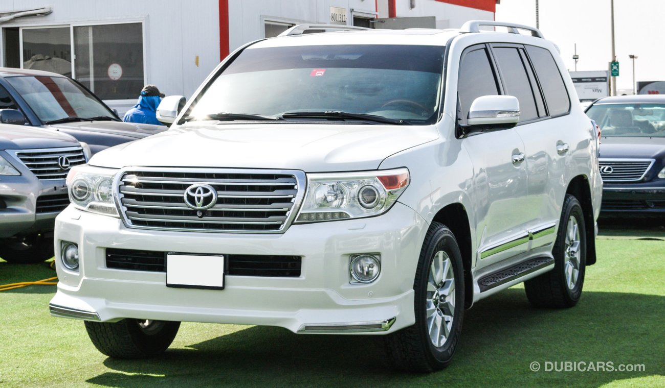 Toyota Land Cruiser VXR V8