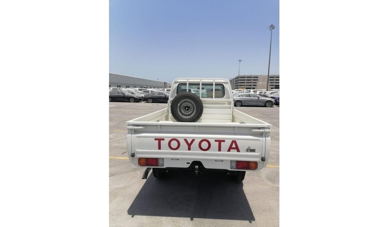 Toyota Land Cruiser Pick Up 2023 TOYOTA LAND CRUISER pick up 4.2L SINGLE CABIN manual diesel