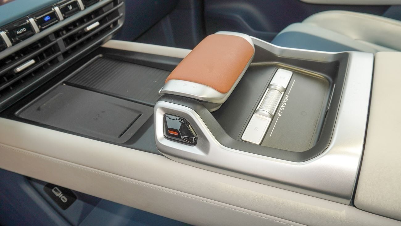 Changan Deepal G318 Brand New Changan Deepal Air Comfort 2024 1.5L 4WD Petrol|Silver/Blue|N-DEP-AS-1.5-24|Local&Export