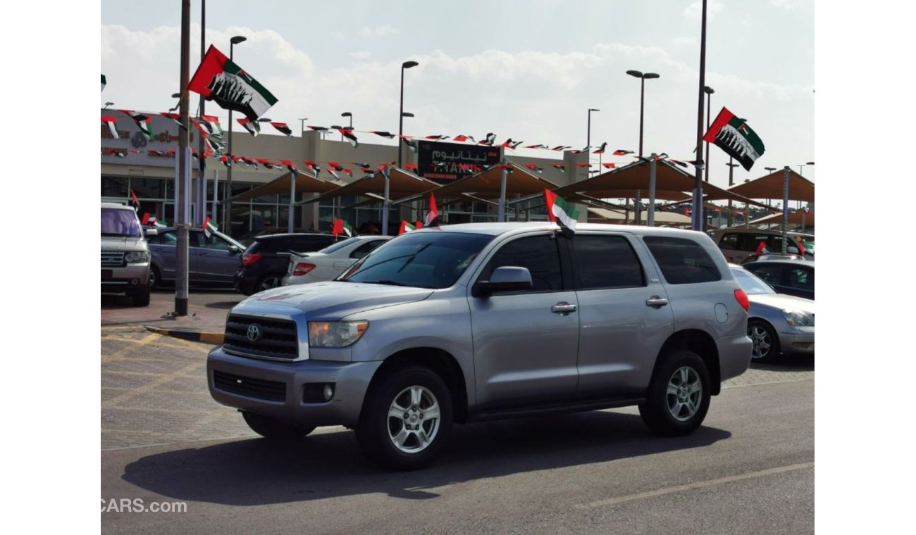 Toyota Sequoia Toyota Sequoia GCC model 2013 in excellent condition, dye, agency